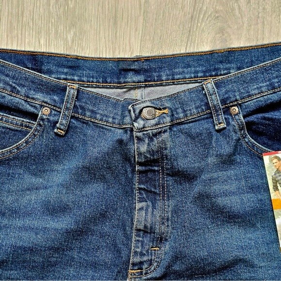 Wrangler Men’s Five Star Premium Blue Jeans Sz 38 - Picture 7 of 7